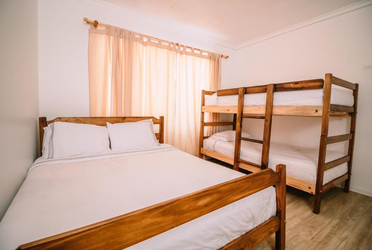 Andina Hostel Cavancha Икике Екстериор снимка